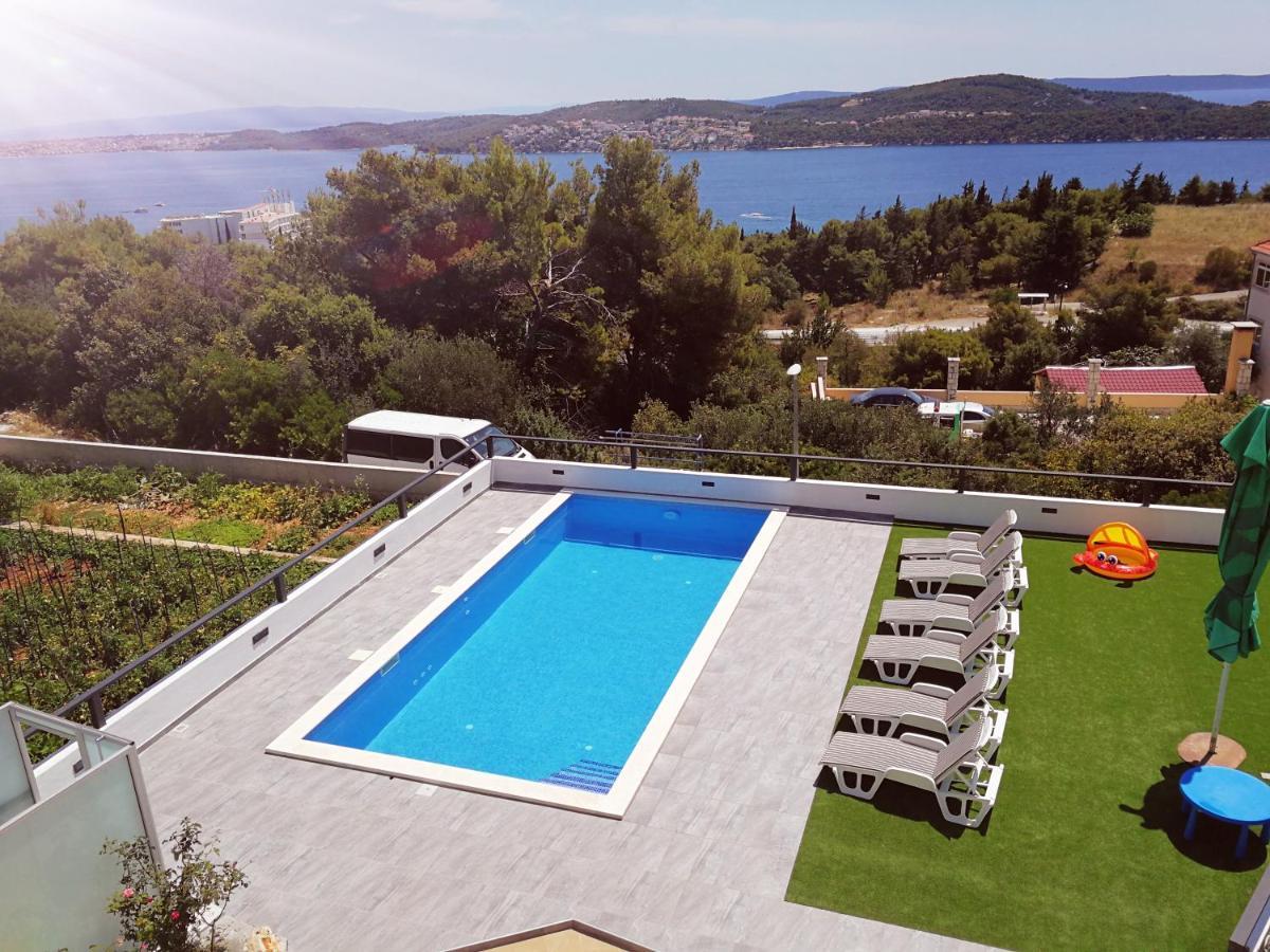 Villa Confido Luxury Apartment 01 Donji Seget Eksteriør billede