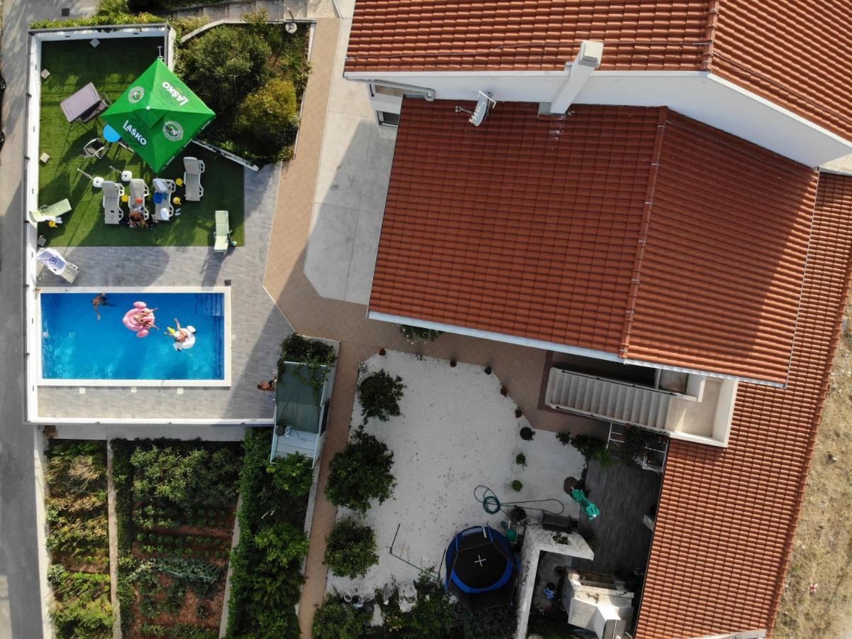 Villa Confido Luxury Apartment 01 Donji Seget Eksteriør billede