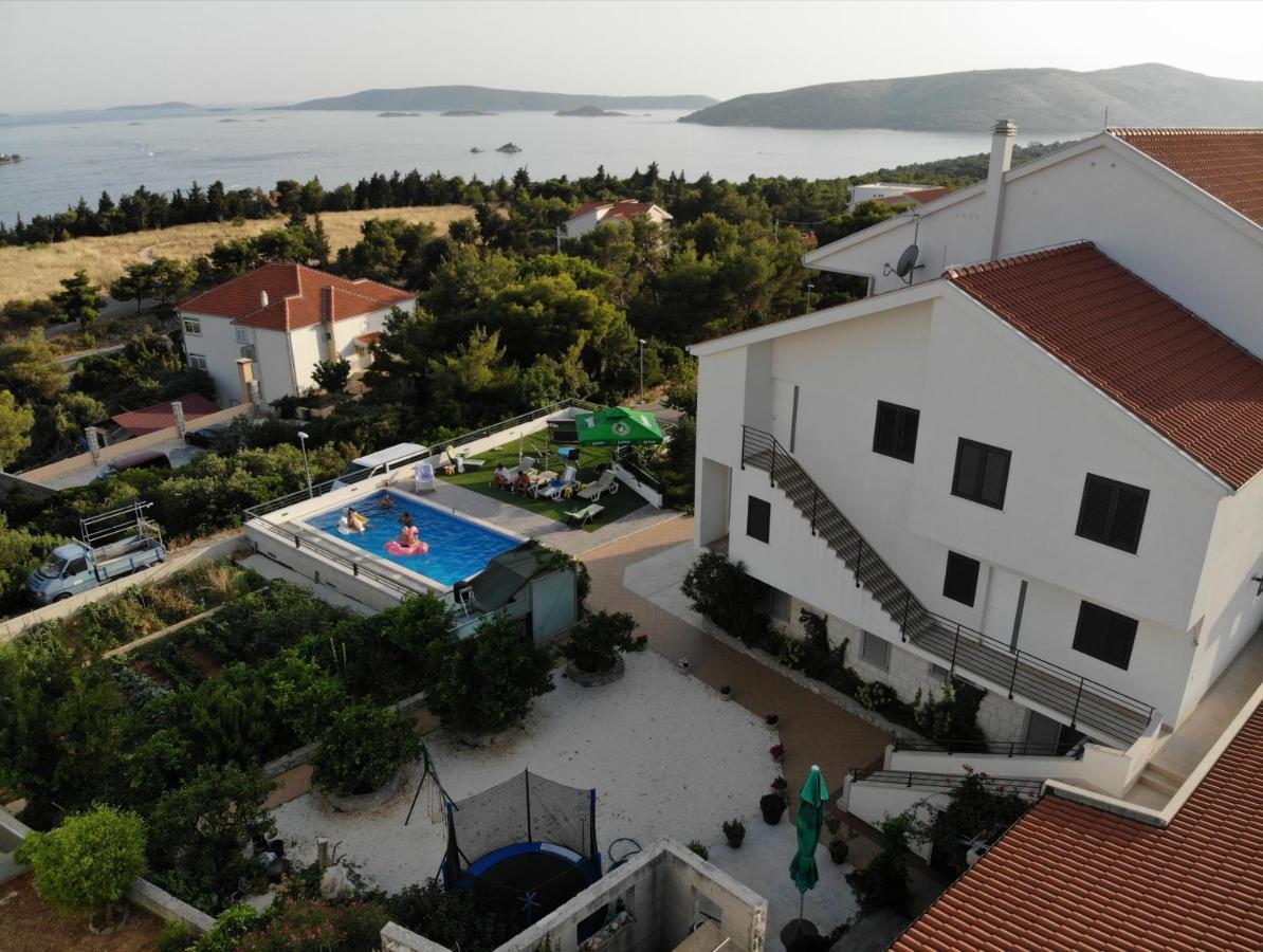 Villa Confido Luxury Apartment 01 Donji Seget Eksteriør billede