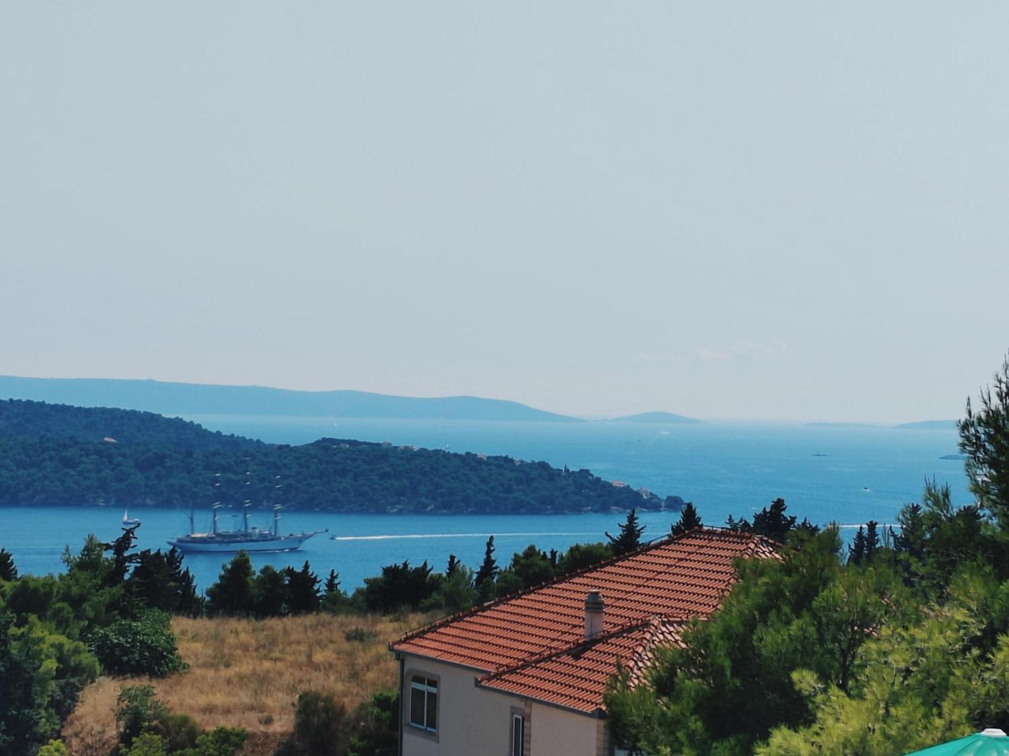 Villa Confido Luxury Apartment 01 Donji Seget Eksteriør billede