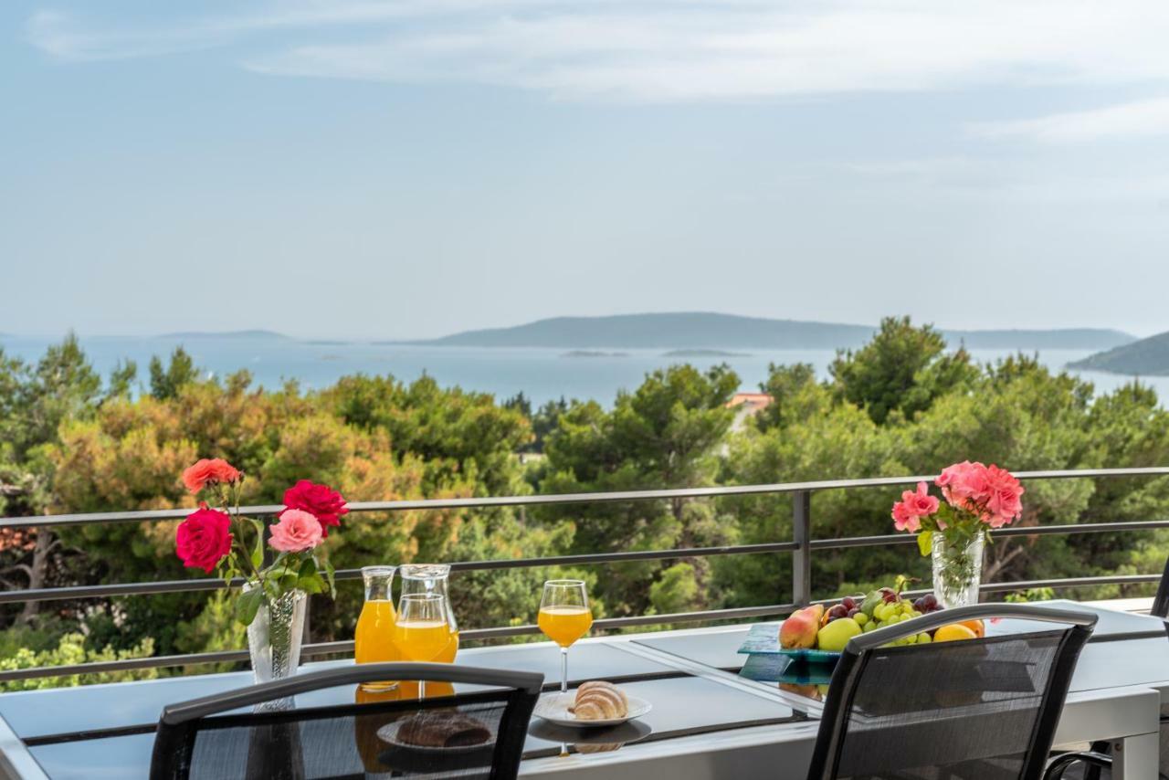 Villa Confido Luxury Apartment 01 Donji Seget Eksteriør billede