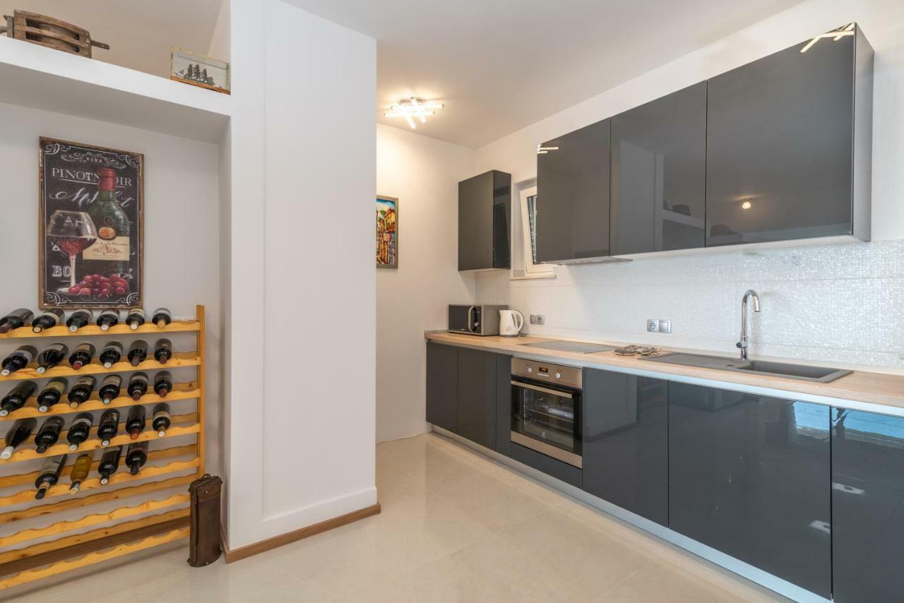 Villa Confido Luxury Apartment 01 Donji Seget Eksteriør billede