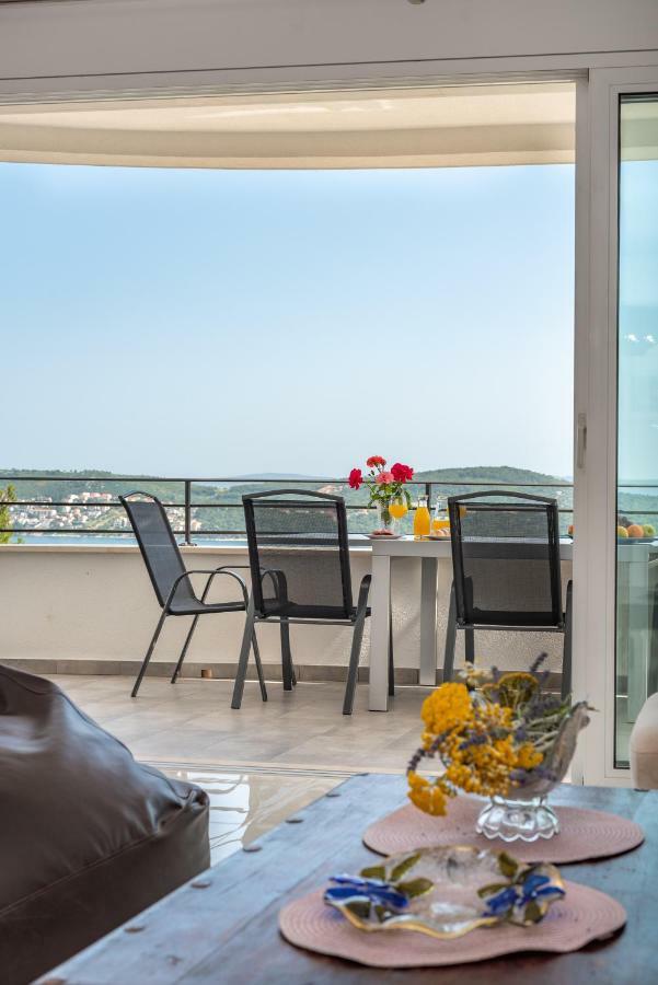 Villa Confido Luxury Apartment 01 Donji Seget Eksteriør billede