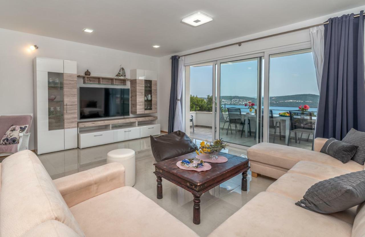 Villa Confido Luxury Apartment 01 Donji Seget Eksteriør billede